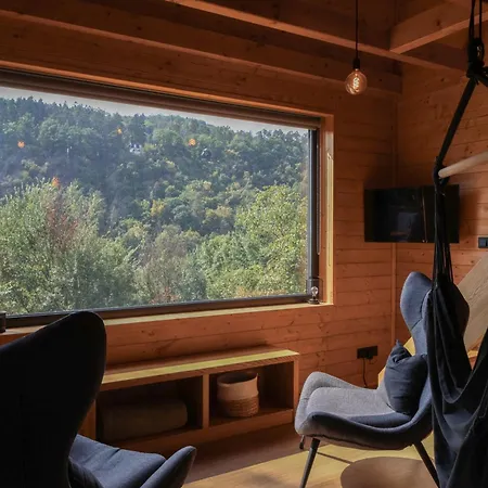 Cedrus Chalet Hradišťko